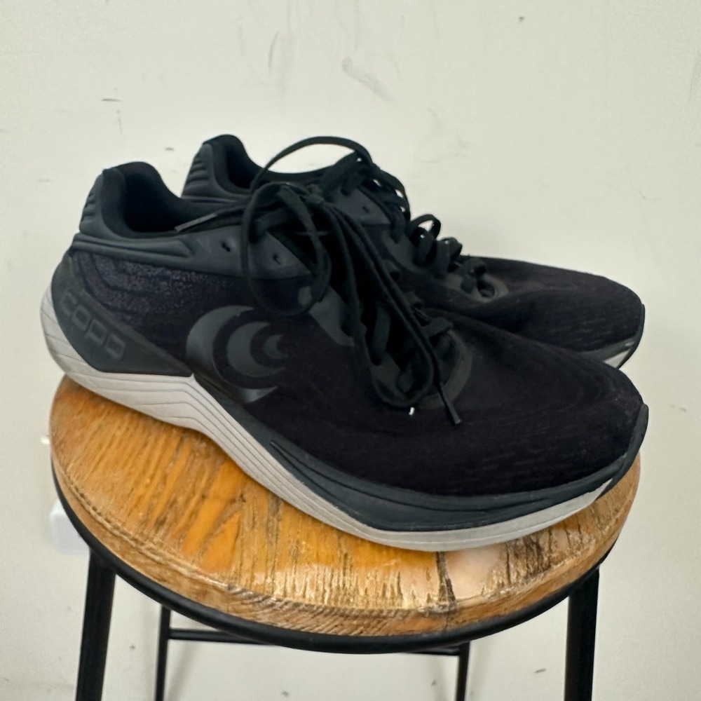 Topo Athletic Ultrafly 5 Sneakers Black Lace Up Road Running Shoes Men 10.5 Read
